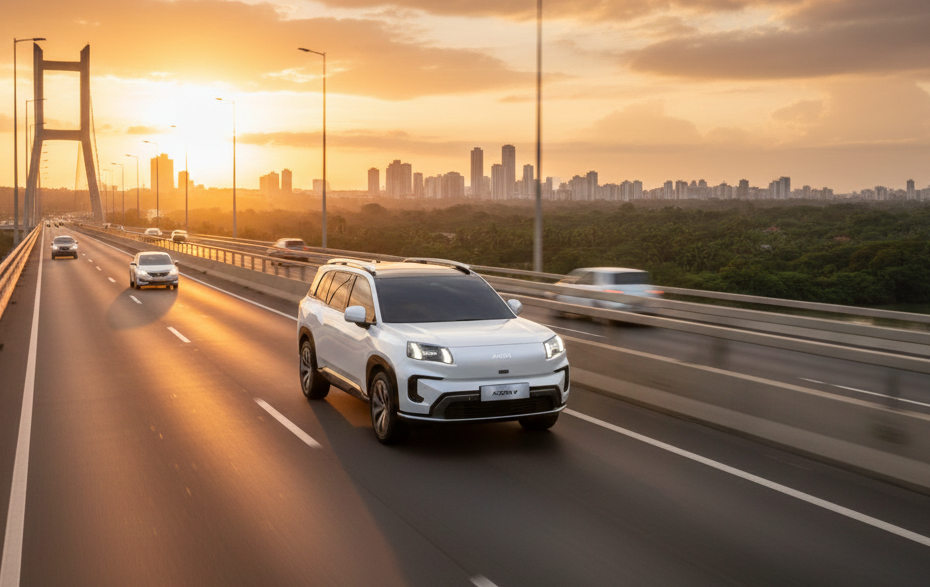 What Makes an Electric SUV Suitable for Long-Distance Driving?