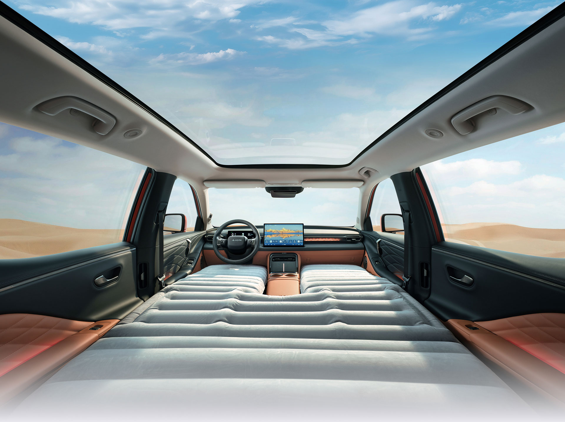 Grande teto solar de 2,14 metros guadrados com guarda-sol elétrico